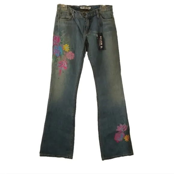 Allen B By Allen Schwartz Flare Leg  Jeans NWT Size 28