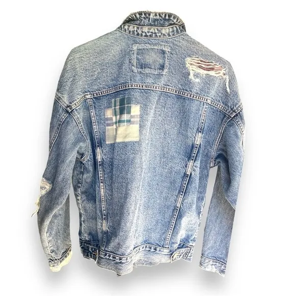 American Eagle Distressed Patch Jean Jacket Women’s Oversize Denim Jackets