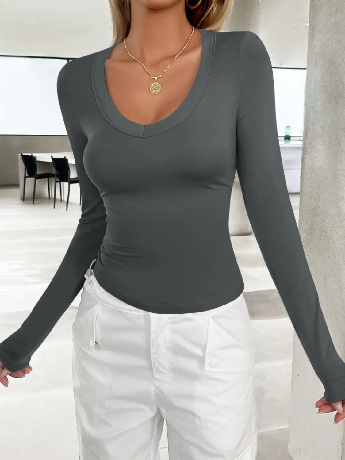 Anna V-Neck Long Sleeve Tee