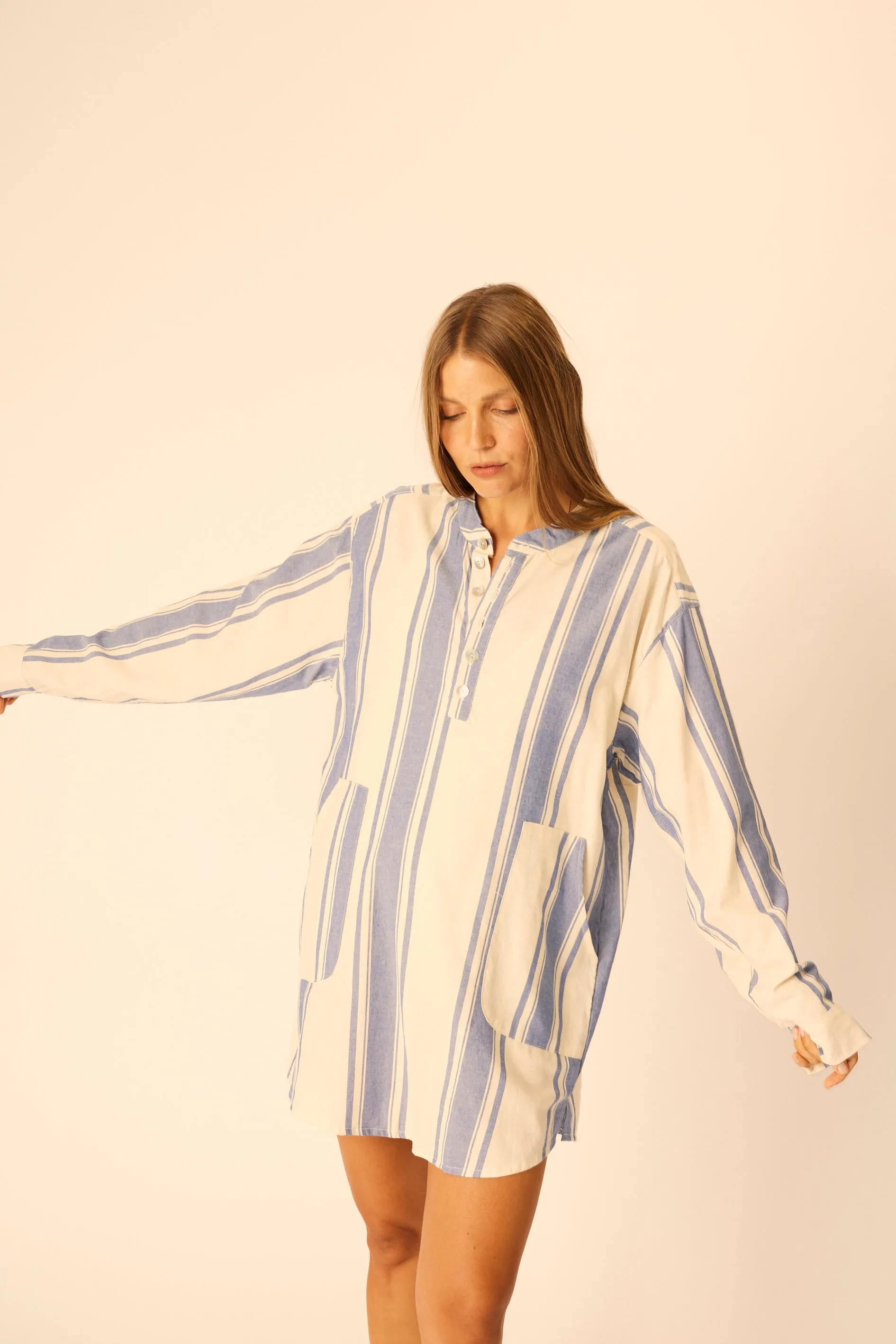 APRÈS SWIM SHIRT