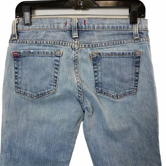 BDG Light Wash Sz 28 Low Rise Bootcut Jeans
