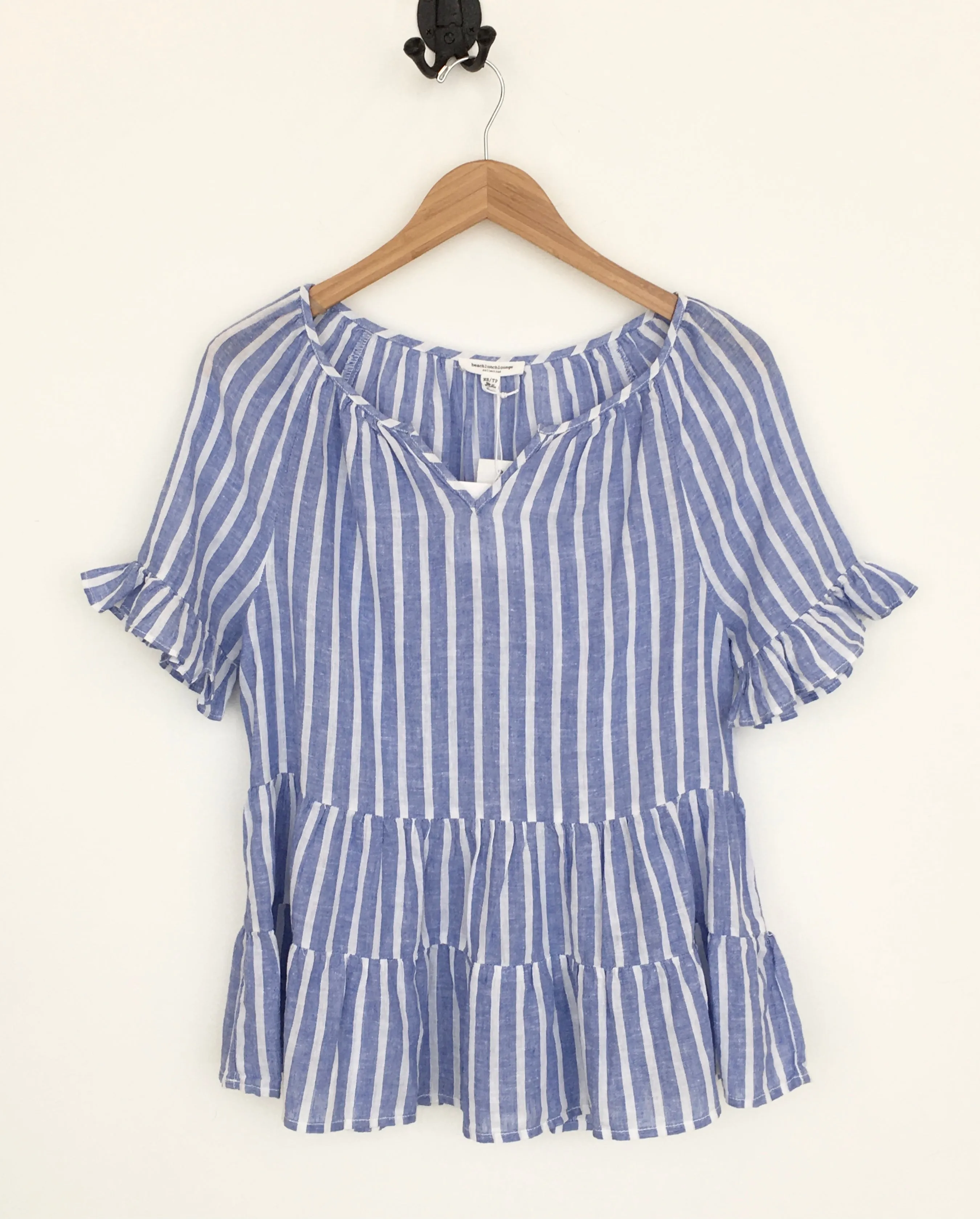 BeachLunchLounge Akia Linen Top - 2 colors