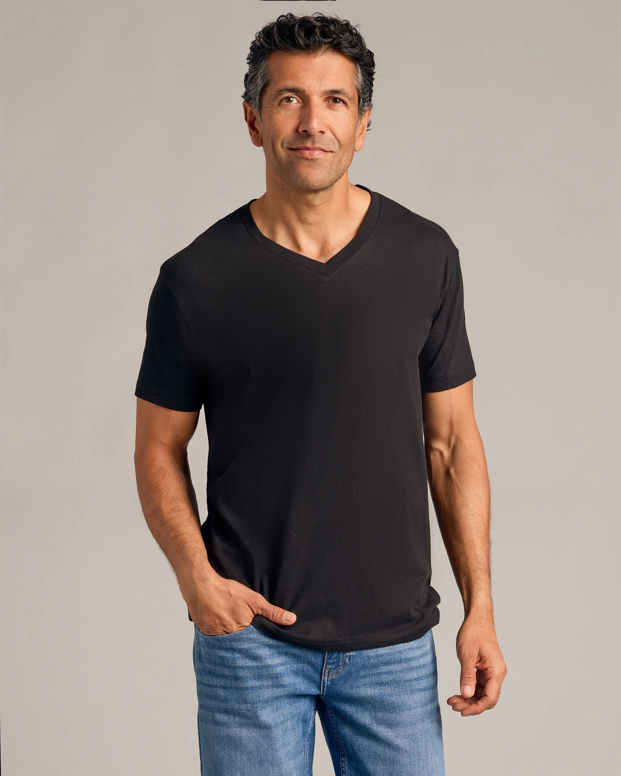 Black & White V-Neck Tee 6-Pack