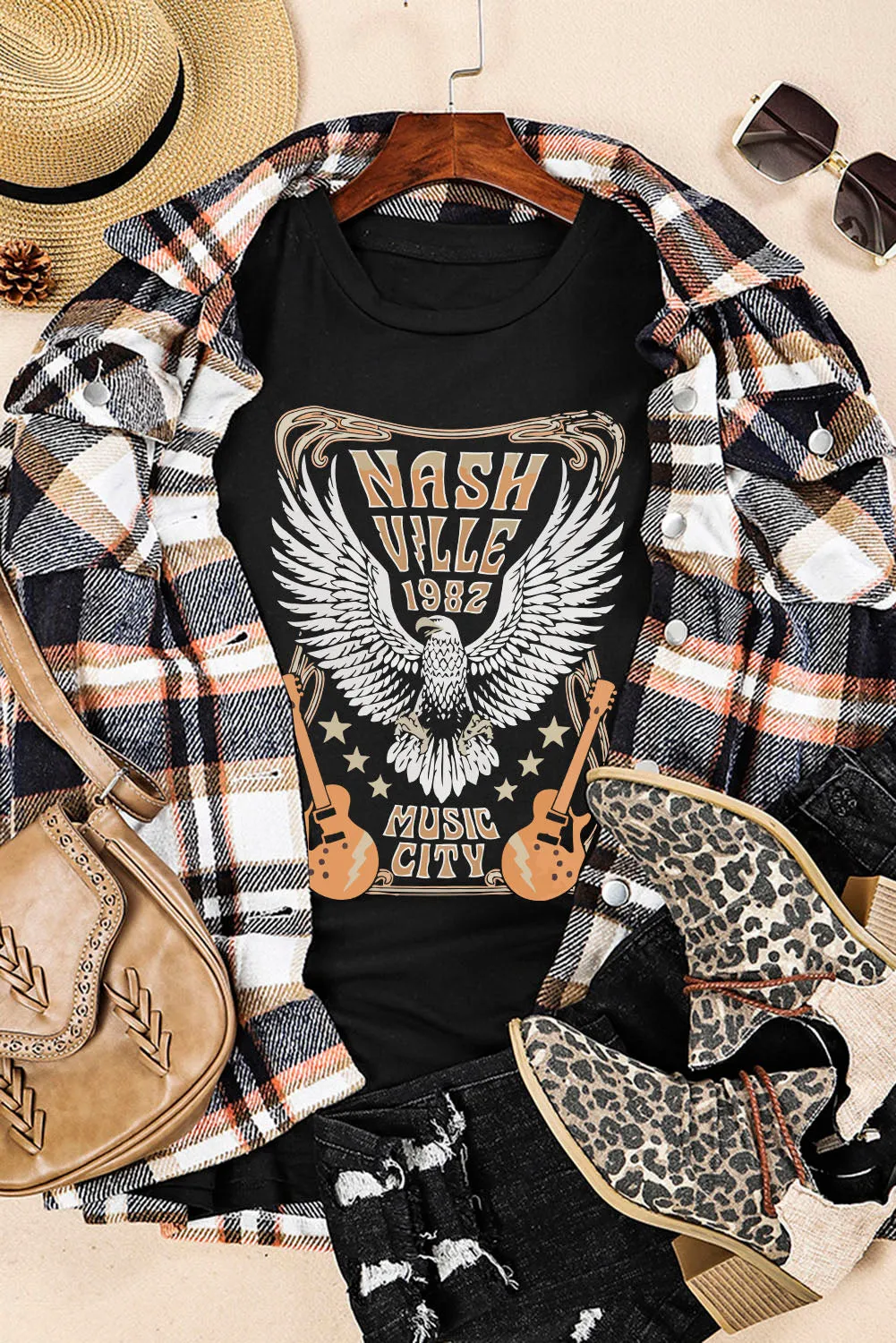 Black Vintage NASHVILLE 1982 Music City Graphic Tee