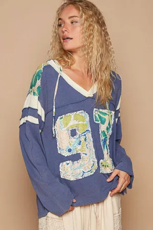 Blueberry Multi Long sleeve V-neck hooded number patch knit POL top