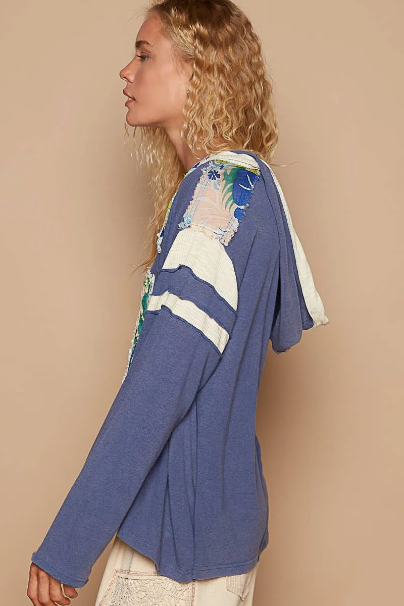 Blueberry Multi Long sleeve V-neck hooded number patch knit POL top