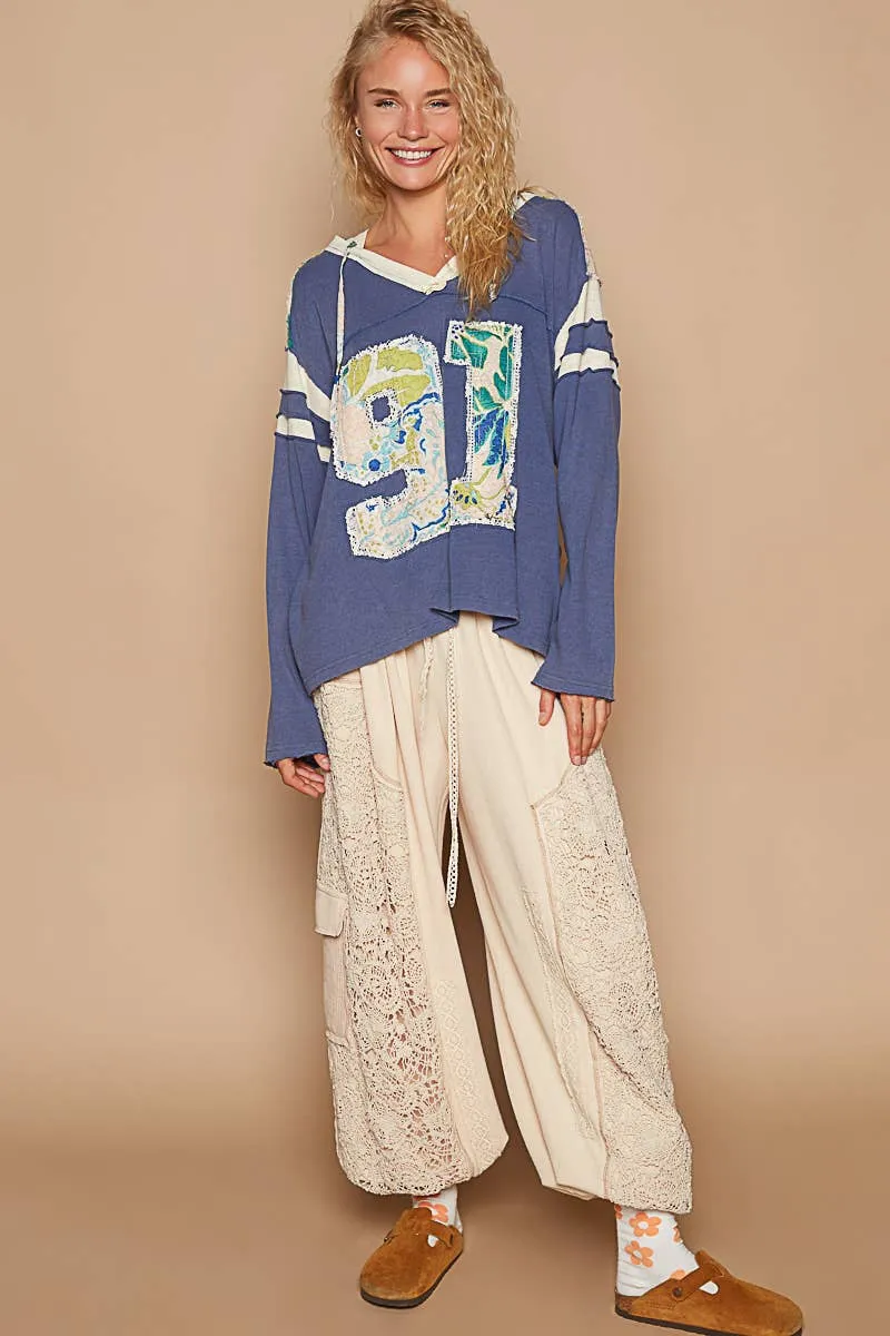 Blueberry Multi Long sleeve V-neck hooded number patch knit POL top