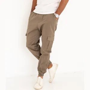 Cargo Pants . Olive