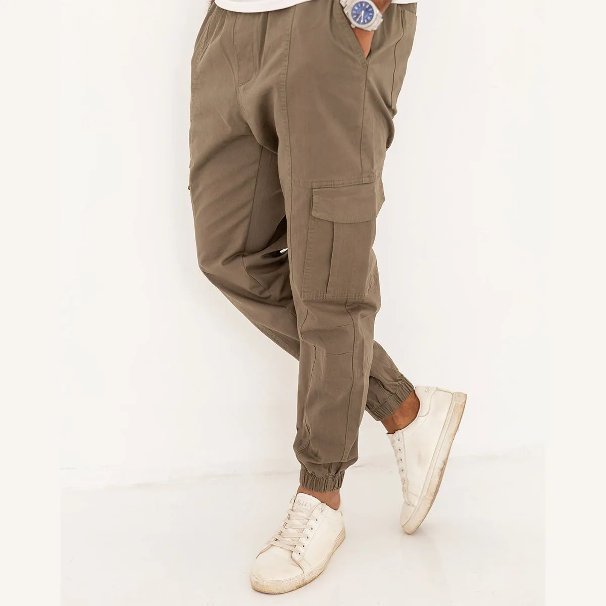 Cargo Pants . Olive