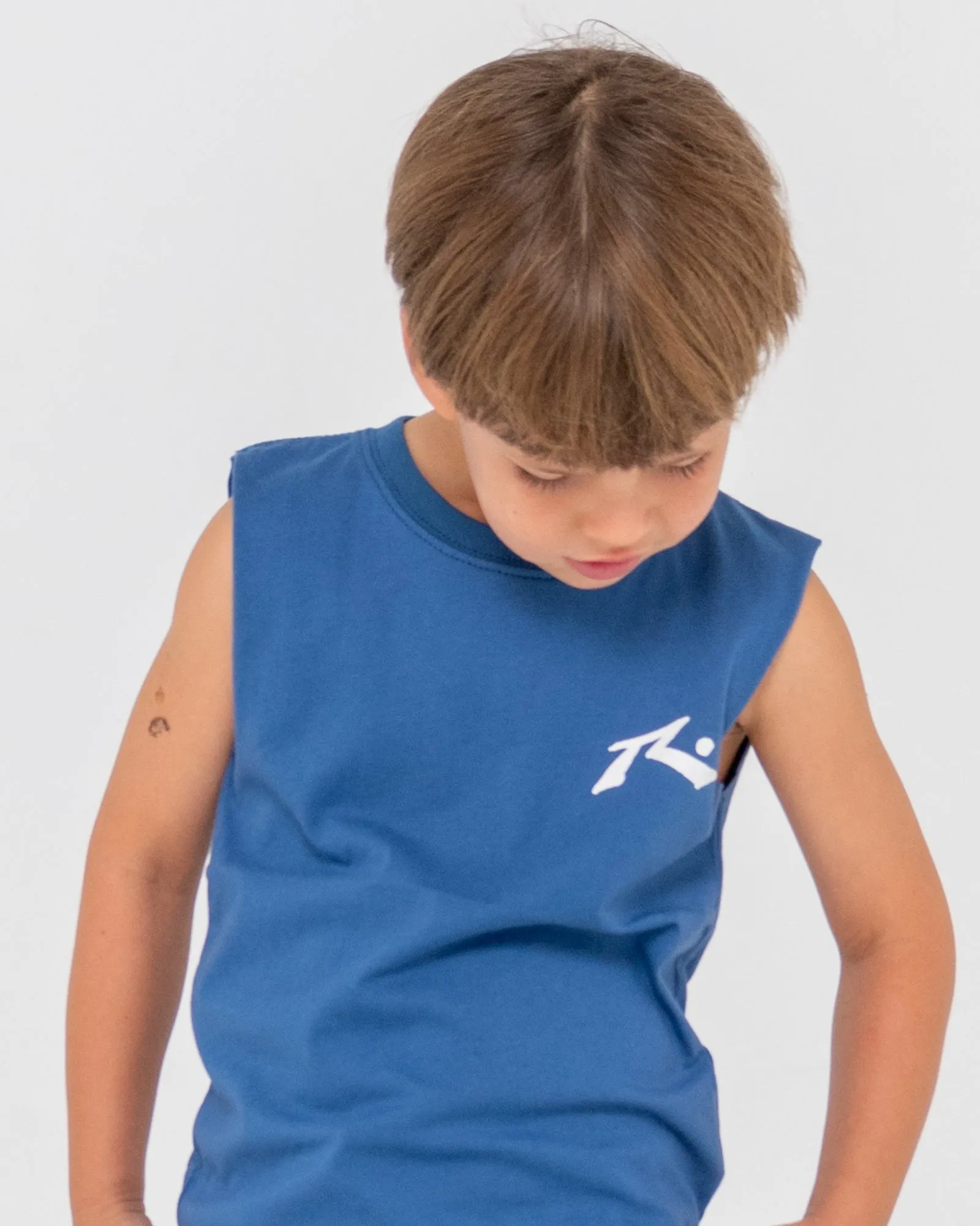 Competition Graphic Muscle Runts