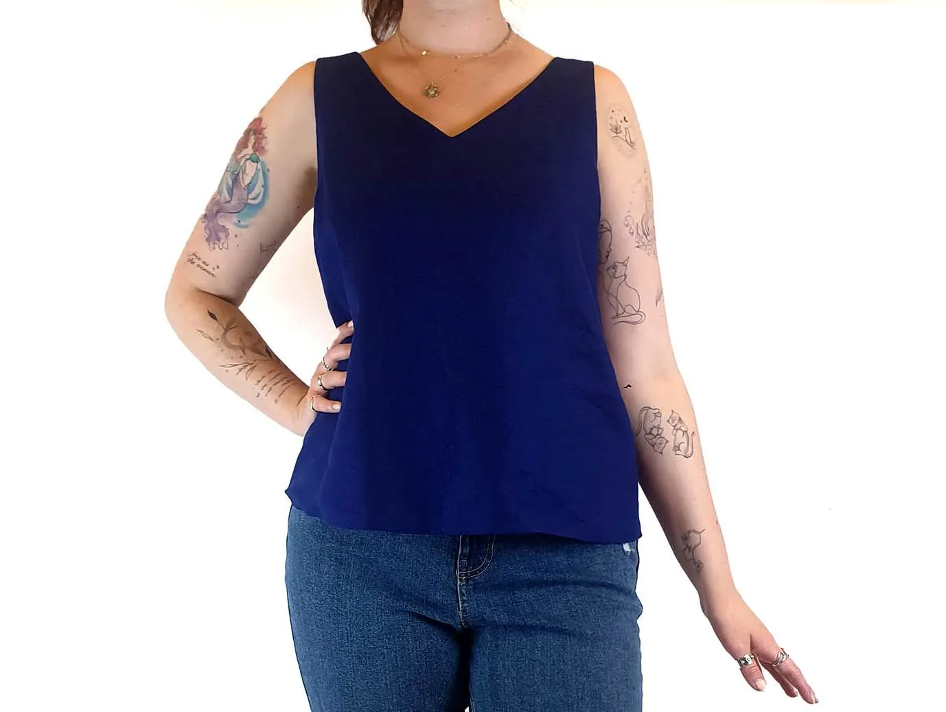 Elk bluey purple 100% linen sleeveless top size 12