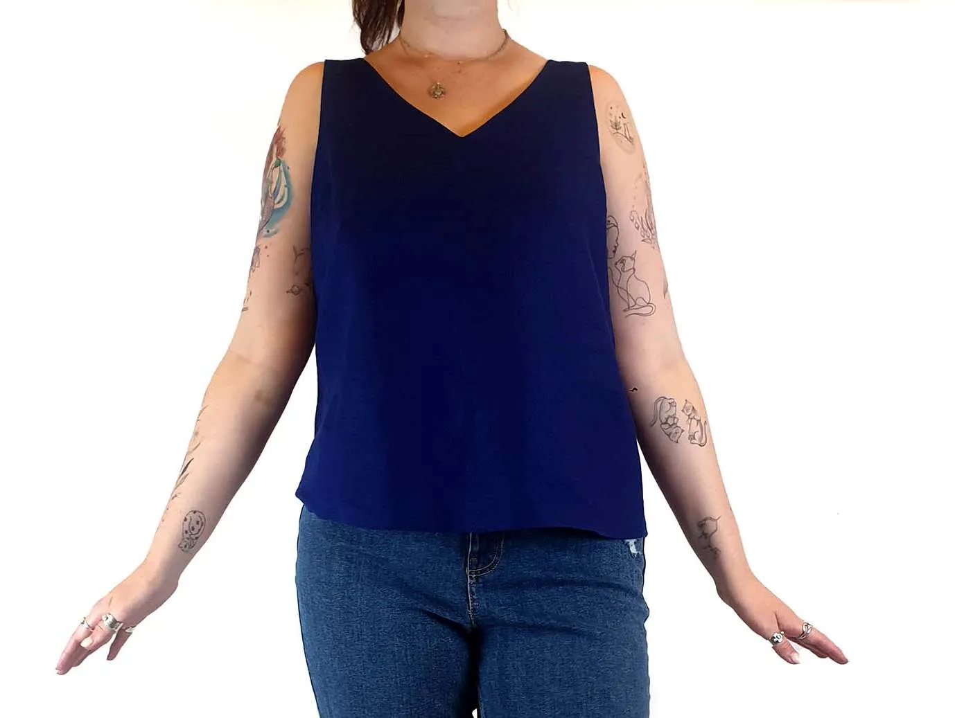 Elk bluey purple 100% linen sleeveless top size 12