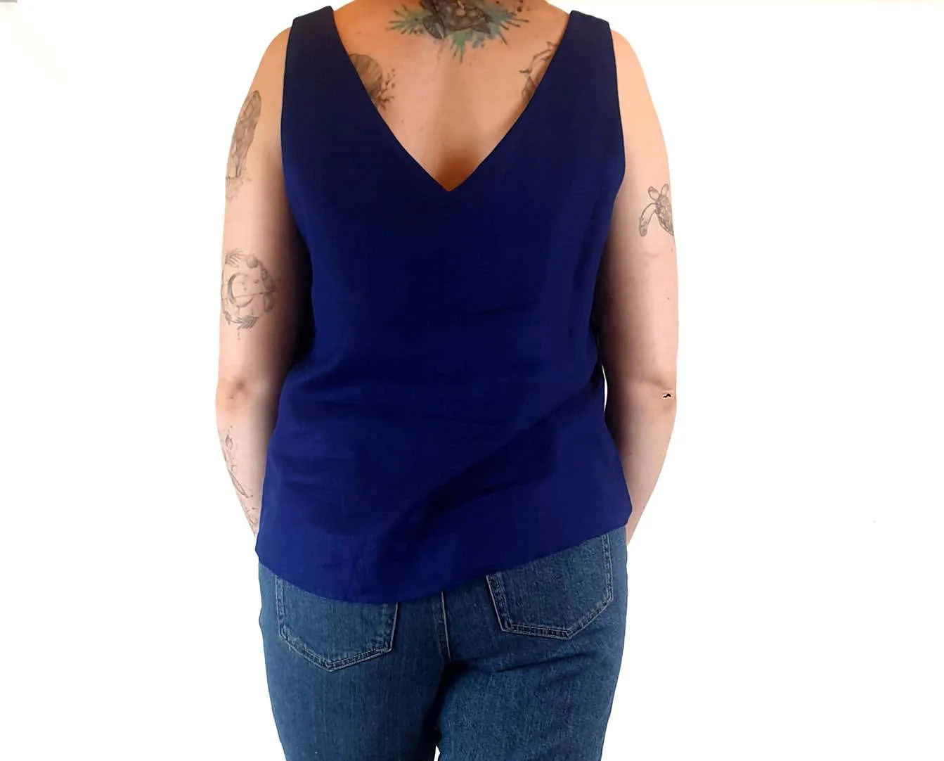 Elk bluey purple 100% linen sleeveless top size 12