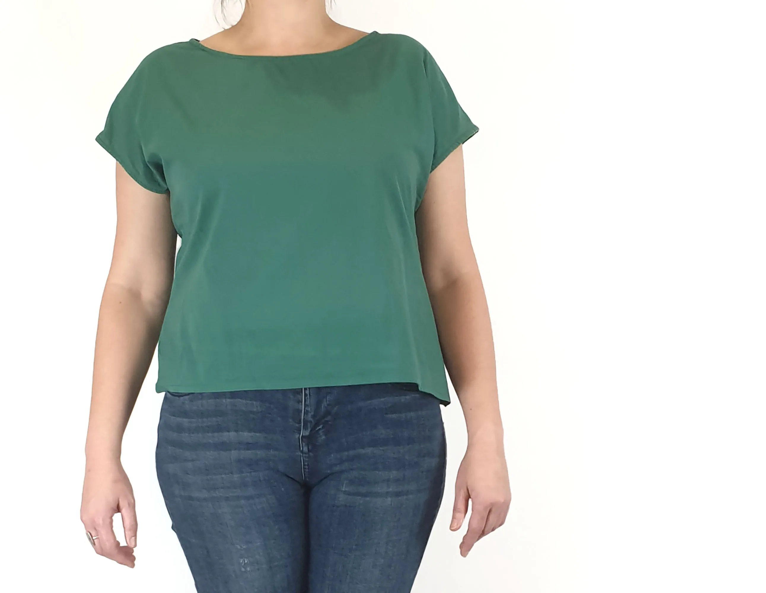 Essaye by Surface Art green cotton top size L