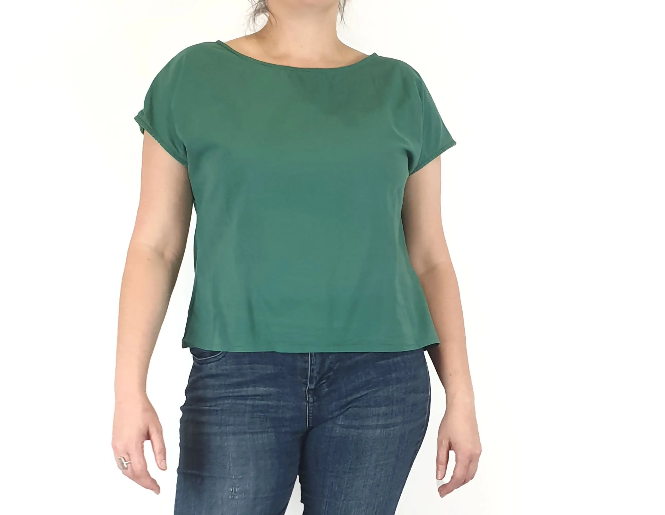 Essaye by Surface Art green cotton top size L