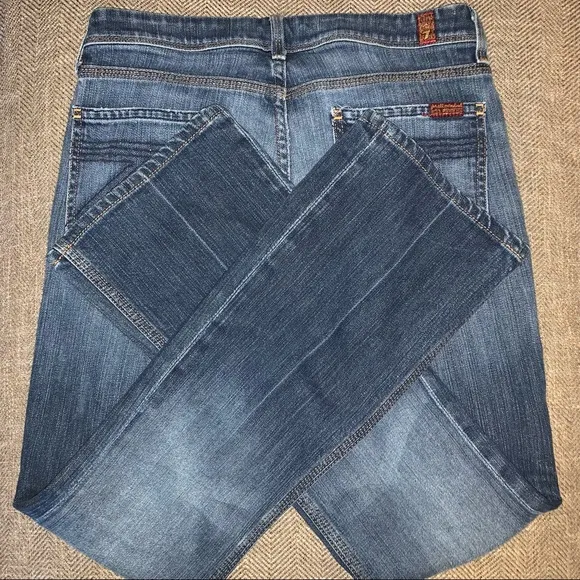 EUC 7 for all Mankind Flynt Bootcut Jeans Size 27.