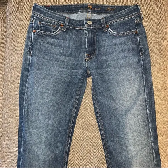 EUC 7 for all Mankind Flynt Bootcut Jeans Size 27.