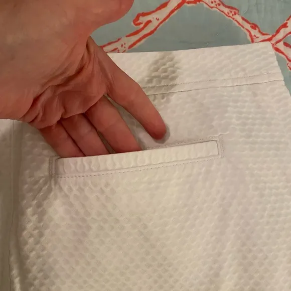 EUC Lilly Pulitzer White Colette Skort