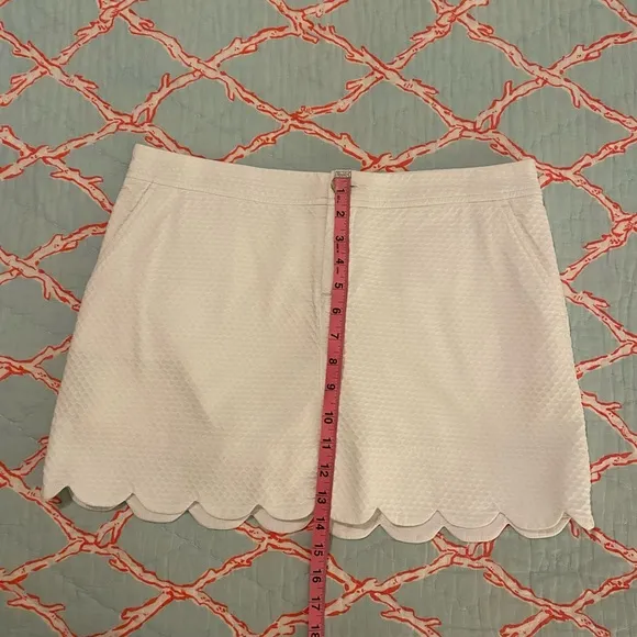 EUC Lilly Pulitzer White Colette Skort