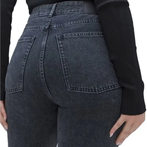 Everlane The Curvy 90s Cheeky Straight Jean Size 25
