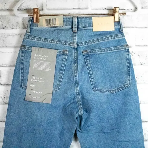 Everlane Womens Light Wash High Waisted Straight Leg Jeans Size 23 Curvy Cheeky