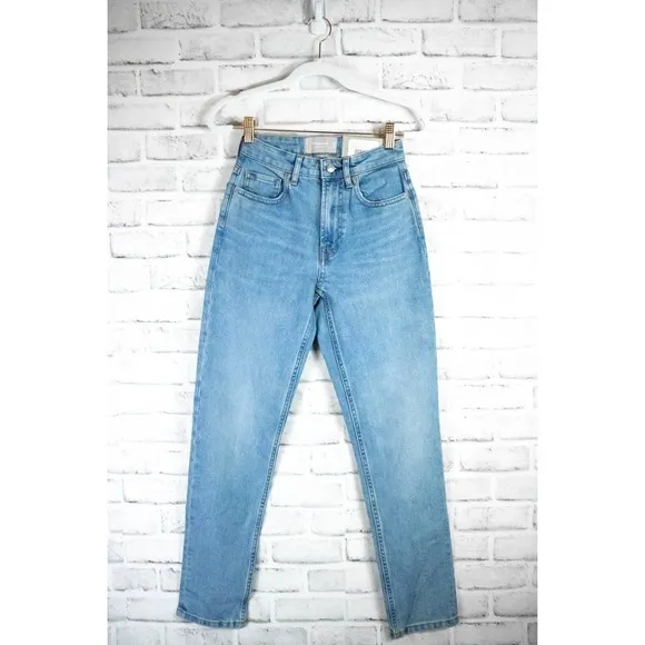 Everlane Womens Light Wash High Waisted Straight Leg Jeans Size 23 Curvy Cheeky