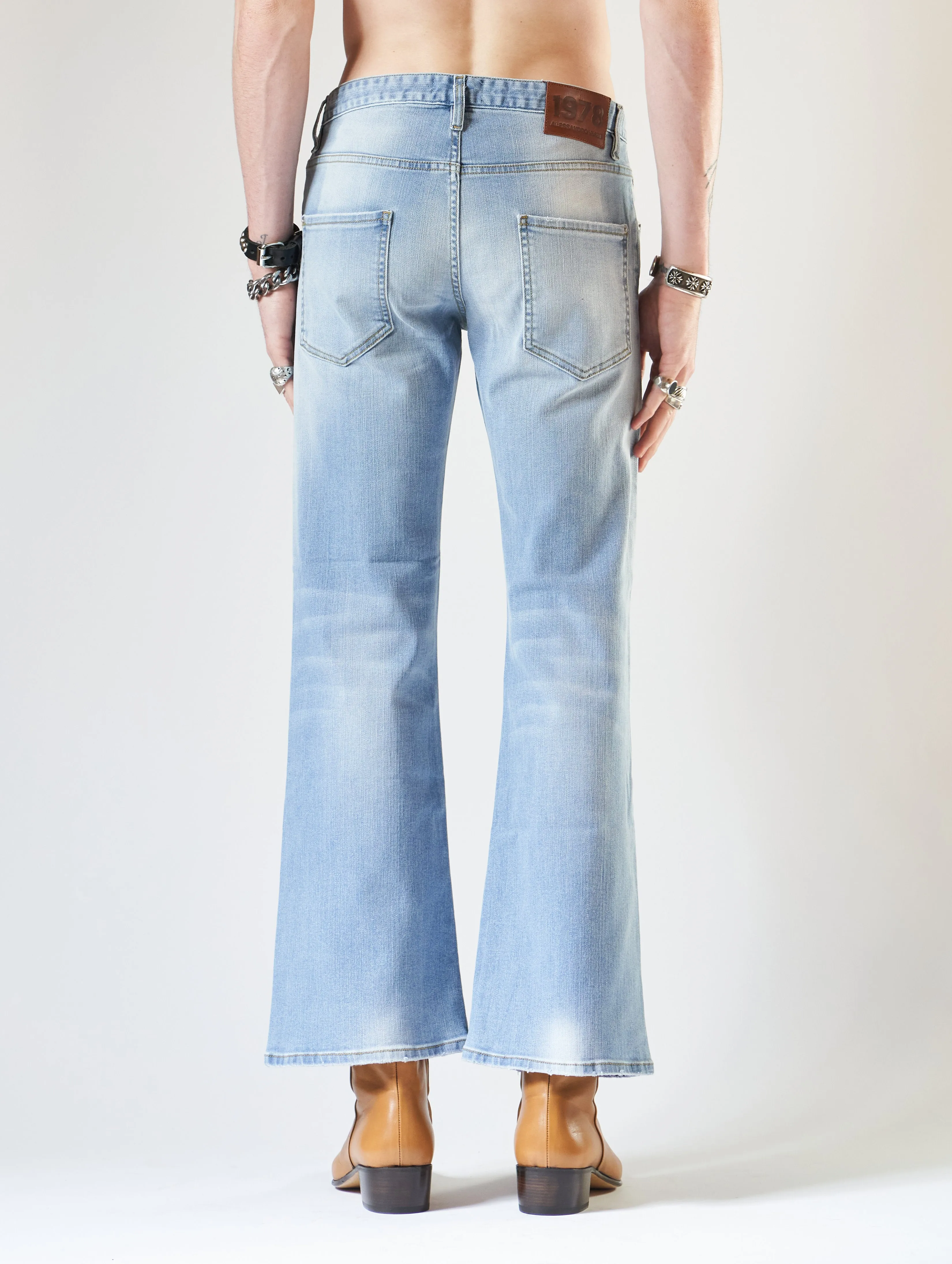 FRANKIE FLARE JEANS IN LIGHT BLUE - Man