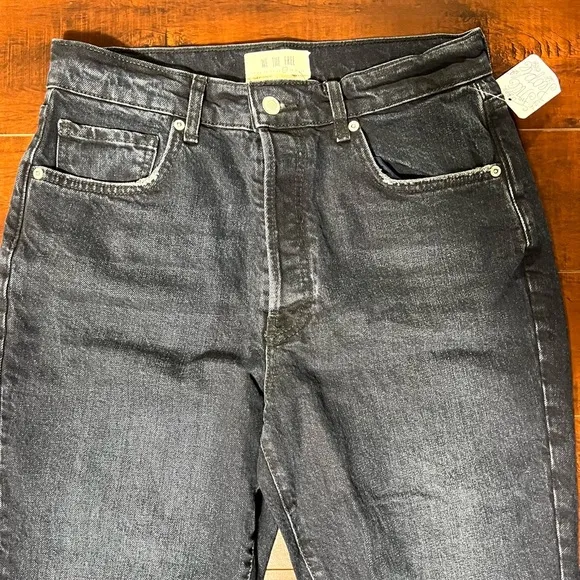 FREE PEOPLE We The Free Denim High Rise Distressed Black Raw Hem Jeans Size 29