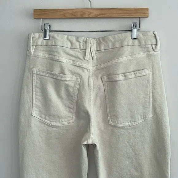 GOOD AMERICAN Good Classic High Rise Slim Straight in Bone001
