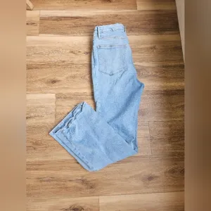 (Good American)LOT OF 4 -Plus Size Designer Jeans