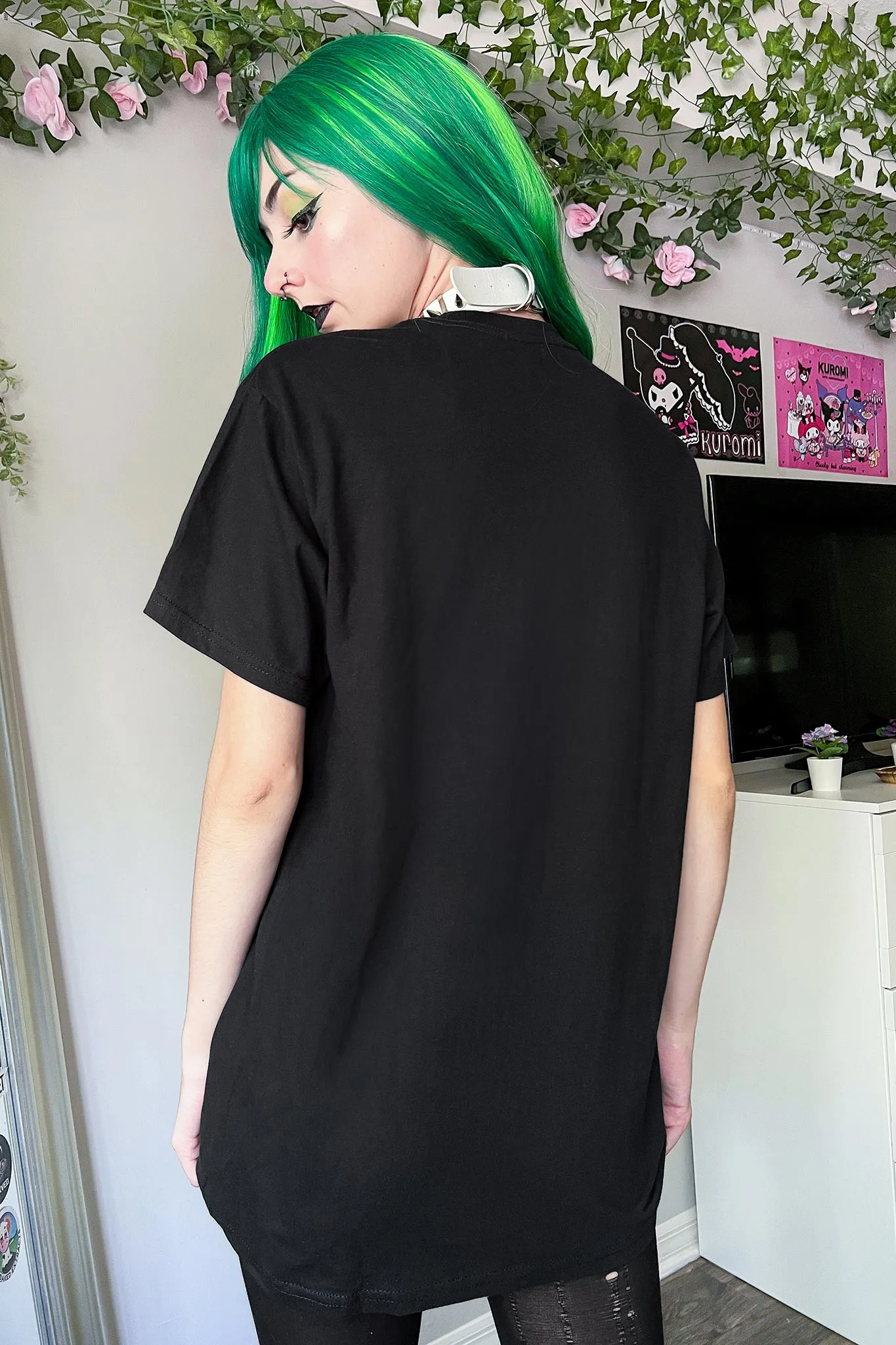 Goth On Your Knees Tee