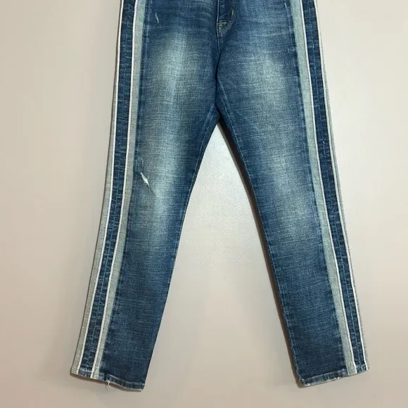 Hudson Selvage Zoeey Ankle Straight Jeans