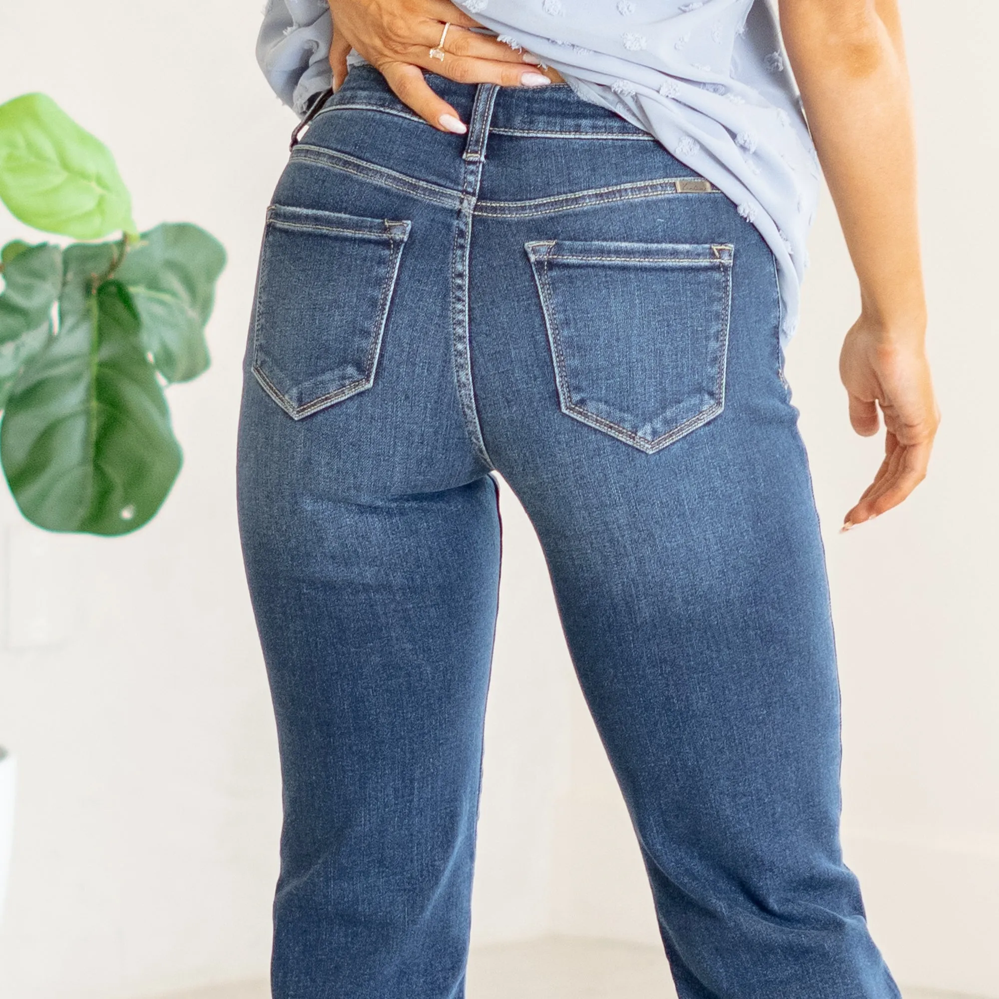 Irma High Rise Cropped Straight Leg
