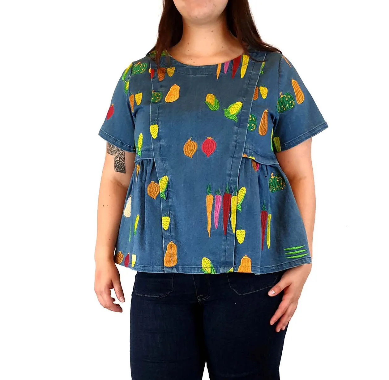 Jericho Road denim top with fabulous vegetable embroydery size 14