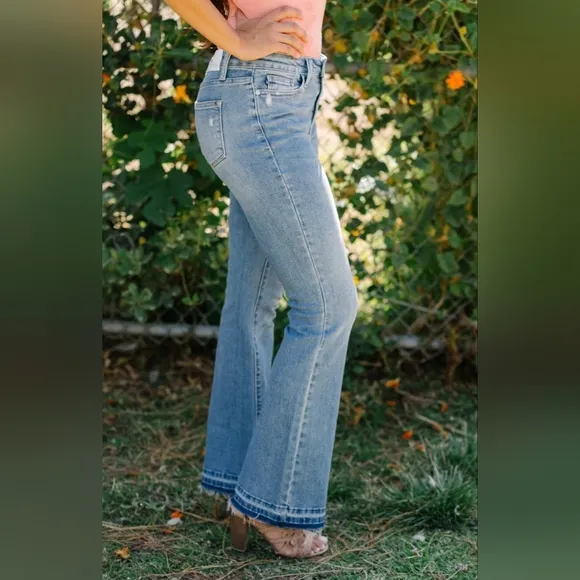 Judy Blue Mid Rise Medium Wash Released Shadow Hem Bootcut Jeans Various NEW