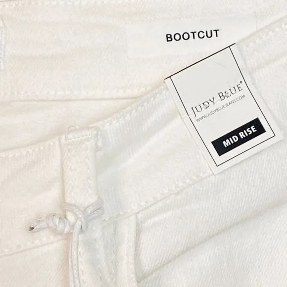 Judy Blue White Bootcut Midrise Stretch Jeans NWT Size 11/30