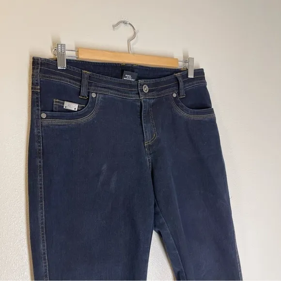 KUHL Danzr Legendary Jeans Straight Leg Deep Indigo Wash Size 10 Short Women’s