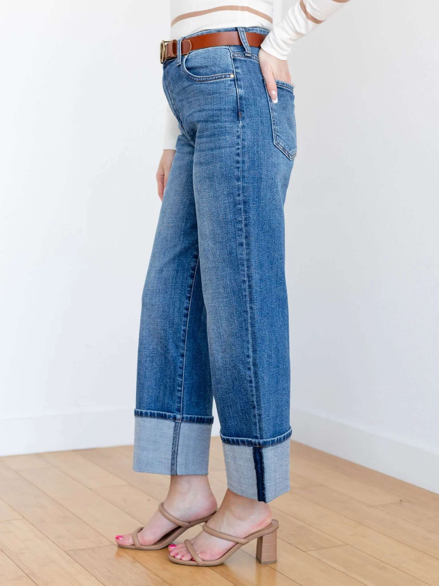 KUT Alert Sienna High Rise Wide Leg Cuffed