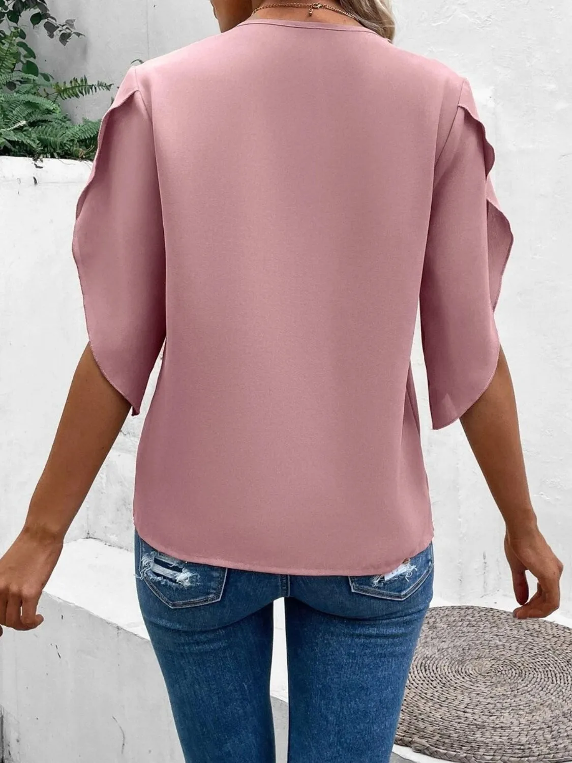 Lacey V-Neck Half Sleeve Top