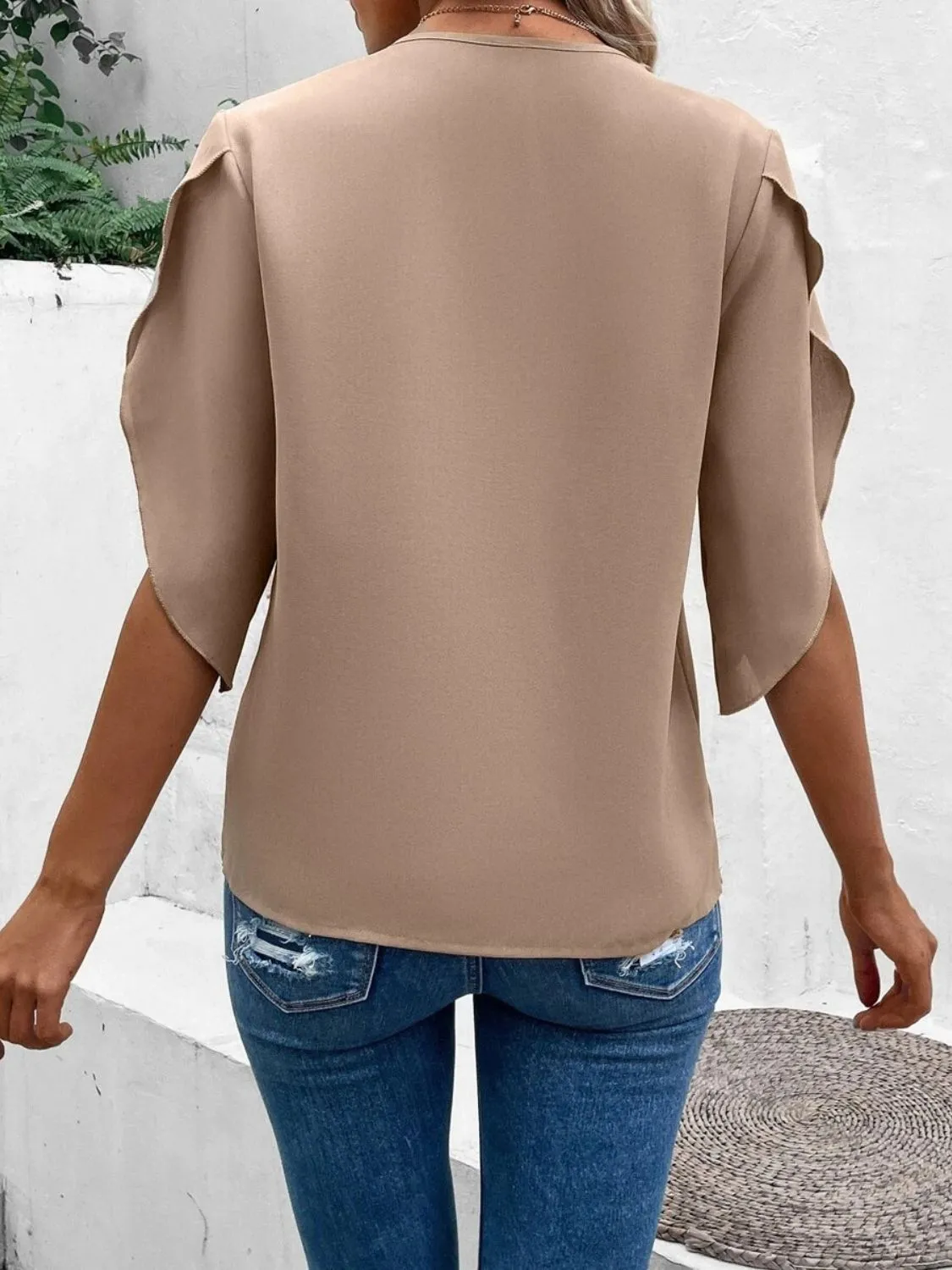 Lacey V-Neck Half Sleeve Top