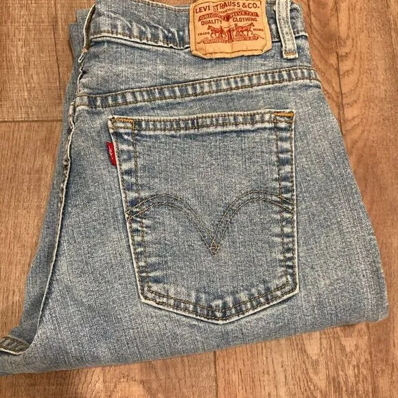 Levi's 550 Relaxed Bootcut Jeans size 12 Medium