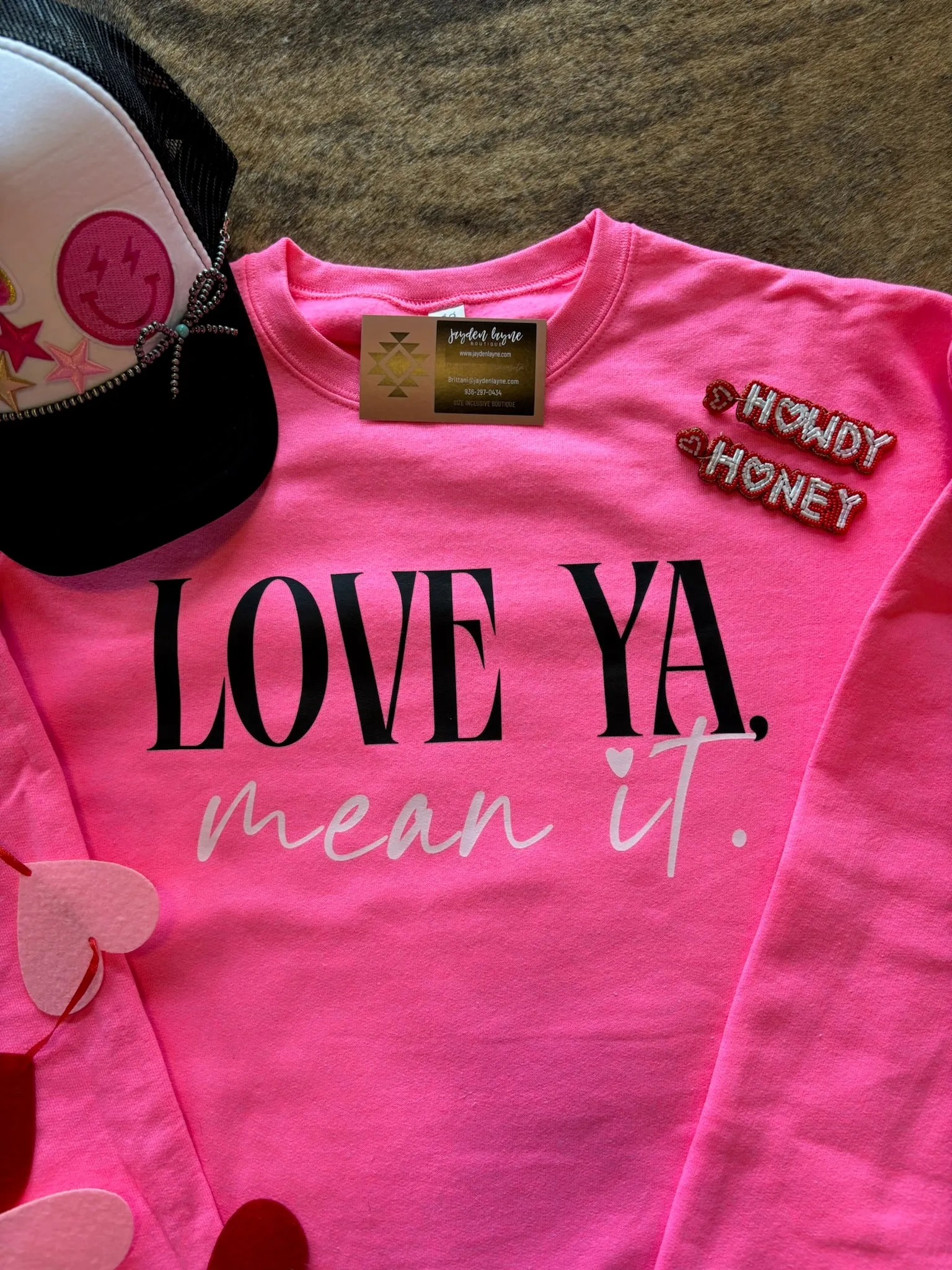 Love Ya, Mean It Graphic