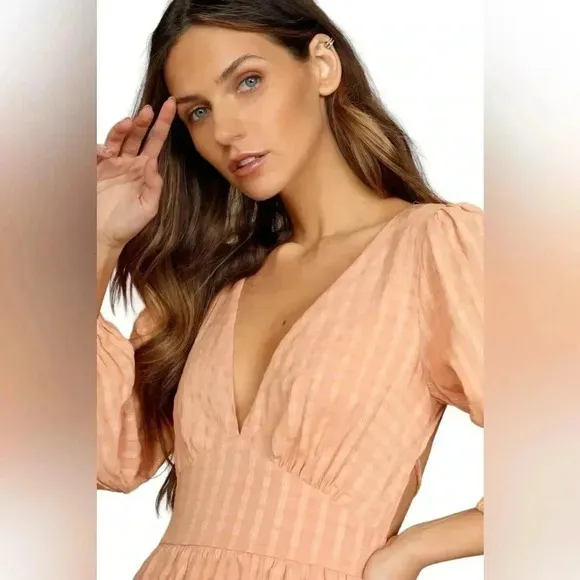 Lulus NWT Spring Equinox Peachy Plaid Backless Tiered Mini Dress Large