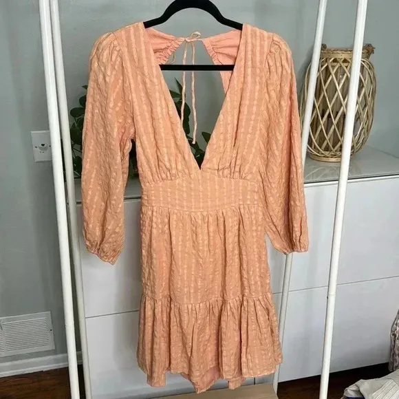 Lulus NWT Spring Equinox Peachy Plaid Backless Tiered Mini Dress Large