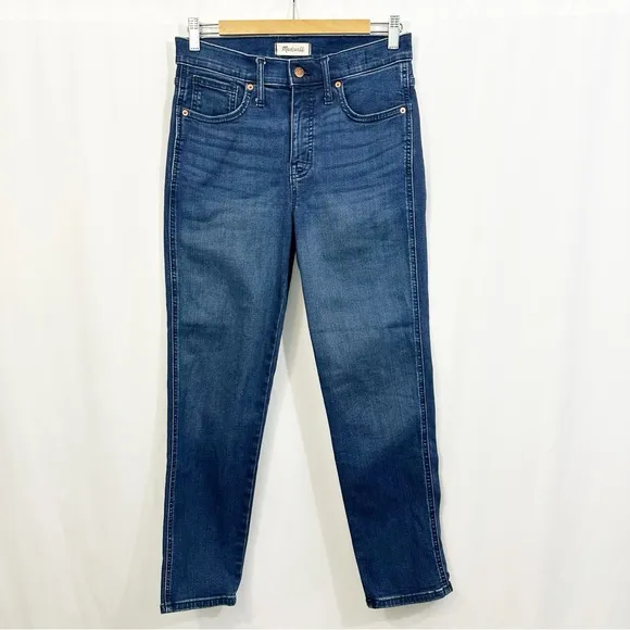 Madewell Mid Rise Stovepipe Slim Straight Leg Jeans in Dahil Wash