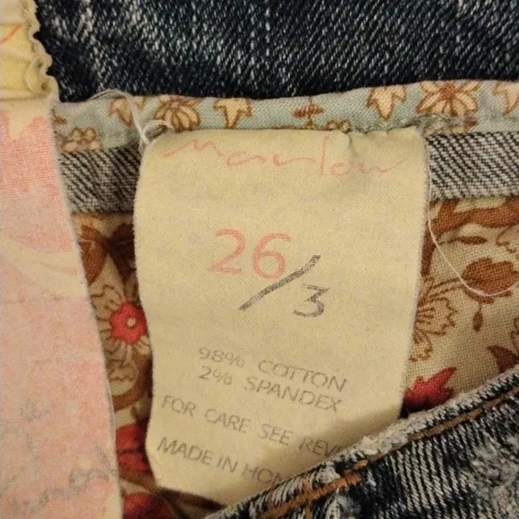 Marlow Original Jeans Straight Leg Distressed Frayed AMAZING DETAILS Blue Jeans