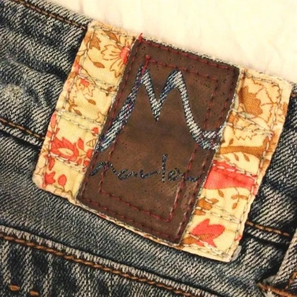 Marlow Original Jeans Straight Leg Distressed Frayed AMAZING DETAILS Blue Jeans