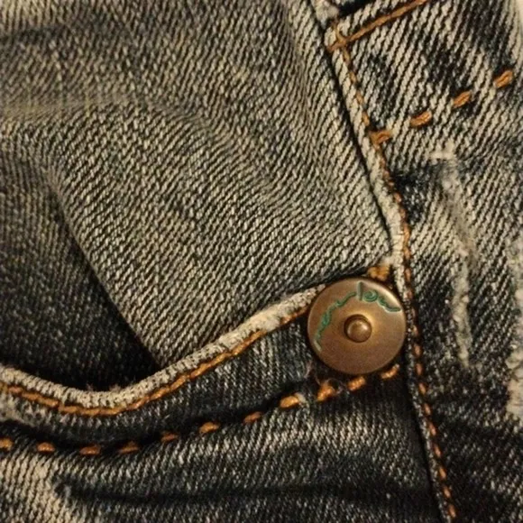 Marlow Original Jeans Straight Leg Distressed Frayed AMAZING DETAILS Blue Jeans