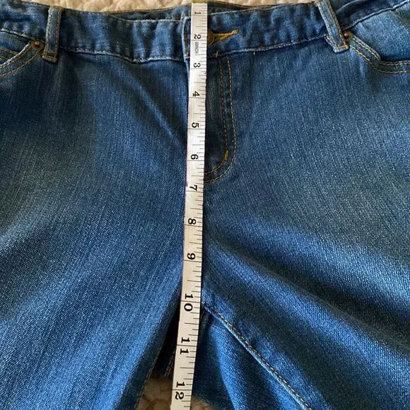 Michael Kors Blue Wash Women’s Size 12P Bootcut Straight Leg Gold Studded Jeans