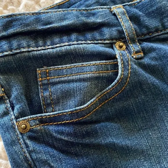 Michael Kors Blue Wash Women’s Size 12P Bootcut Straight Leg Gold Studded Jeans